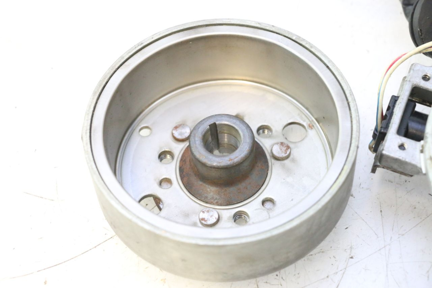 photo de ROTOR STATOR MBK MACH G AC 50 (2002 - 2014) - Technical close-up