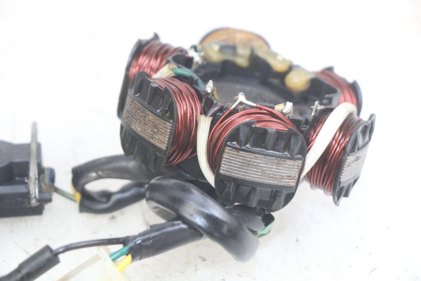 photo de ROTOR STATOR SYM MIO 50 (2011 - 2017) - Fixing points details