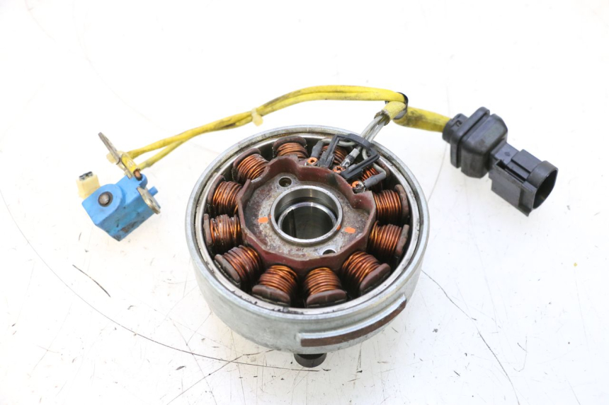 photo de ROTOR STATOR PIAGGIO MP3 125 (2006 - 2014) - Alternative perspective