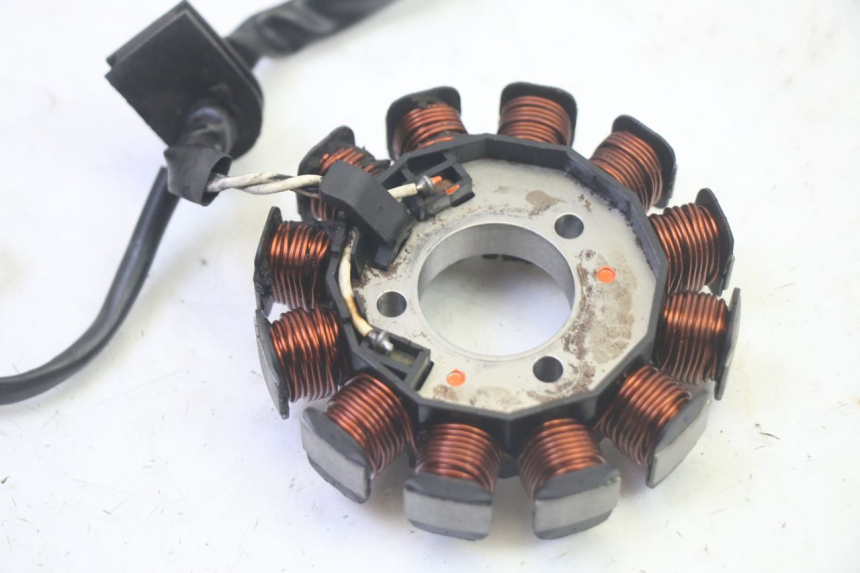 photo de ROTOR STATOR YAMAHA NEOS NEO'S 4T 50 (2008 - 2016) - Fixing points details