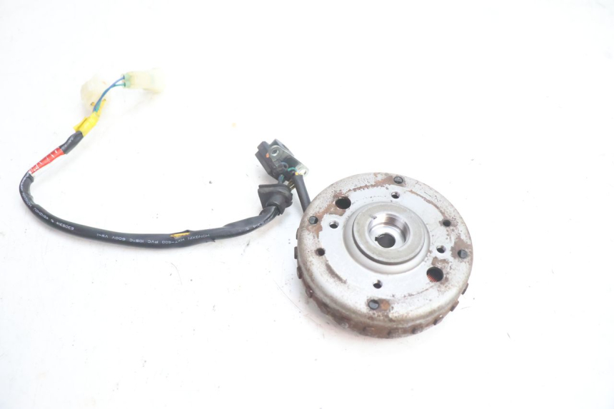 photo de ROTOR STATOR KYMCO LIKE 4T 50 (2019 - 2025) - Zoom on usage condition