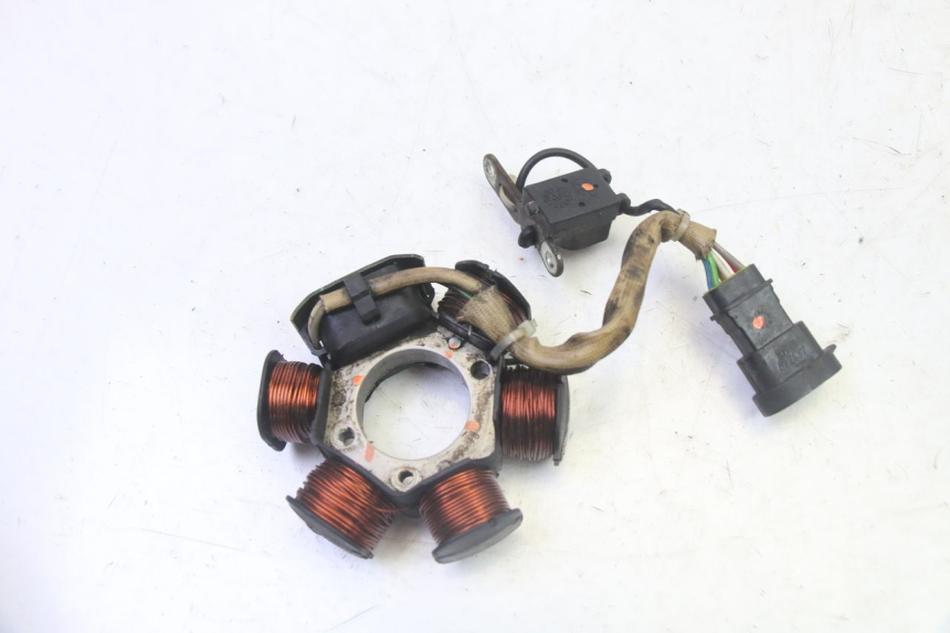 photo de ROTOR STATOR PIAGGIO NEW TYPHOON 50 (2010 - 2017) - Technical close-up