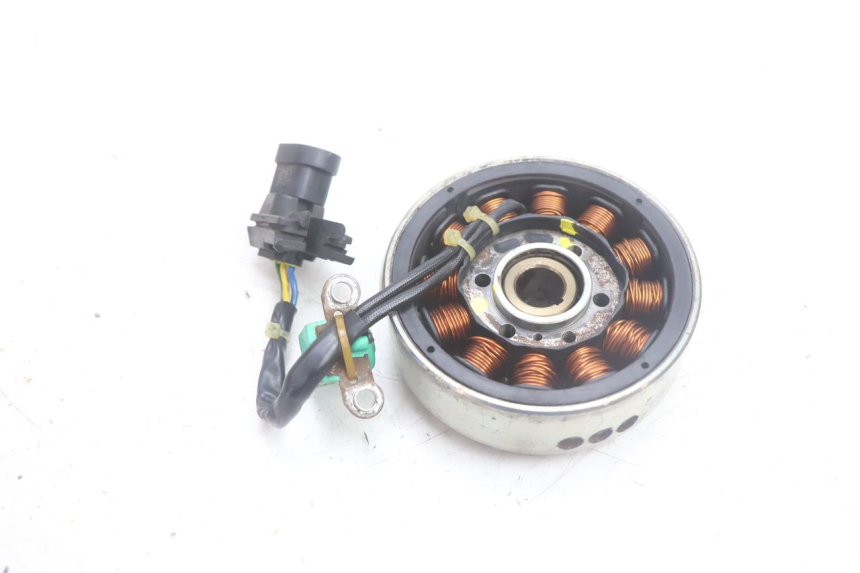 photo de ROTOR STATOR PIAGGIO NEW TYPHOON 50 (2018 - 2021) - Alternative perspective