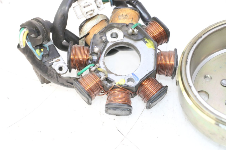 photo de ROTOR STATOR JM MOTORS OLDIES 4T 50 (2010 - 2020) - High-resolution close-up