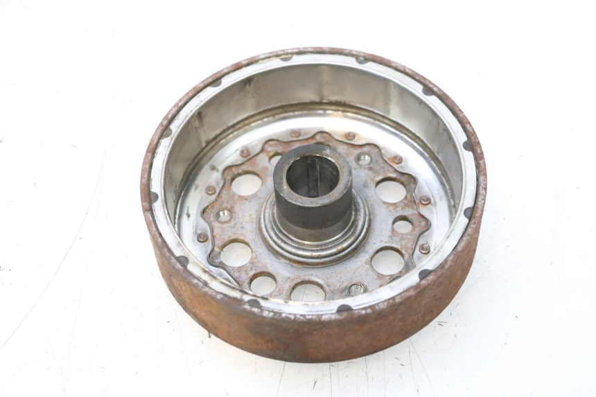 photo de ROTOR STATOR HONDA PCX (JF57/JF64) 125 (2014 - 2018) - Alternative perspective