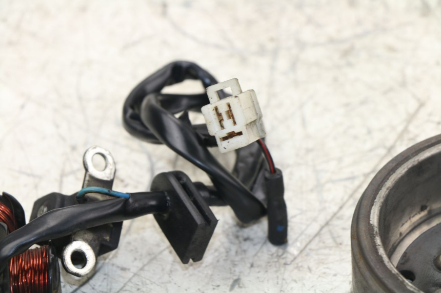 photo de ROTOR STATOR PEUGEOT CITYSTAR 50 (2013 - 2017) - Surface and material condition