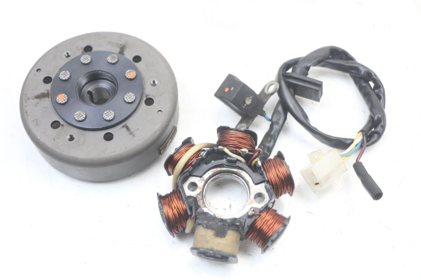 photo de ROTOR STATOR PEUGEOT KISBEE 2T 50 (2010 - 2017) - Main view