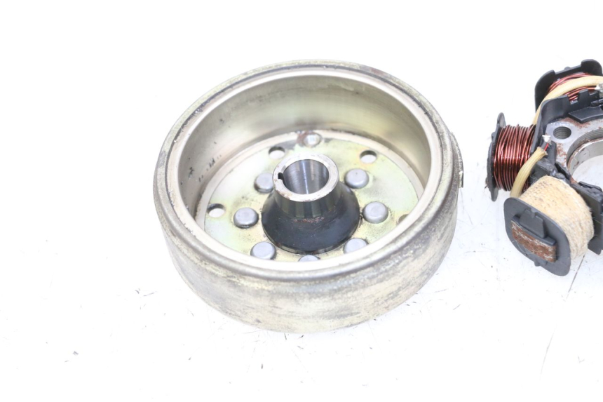 photo de ROTOR STATOR PEUGEOT LUDIX 50 (2008 - 2017) - Product overview