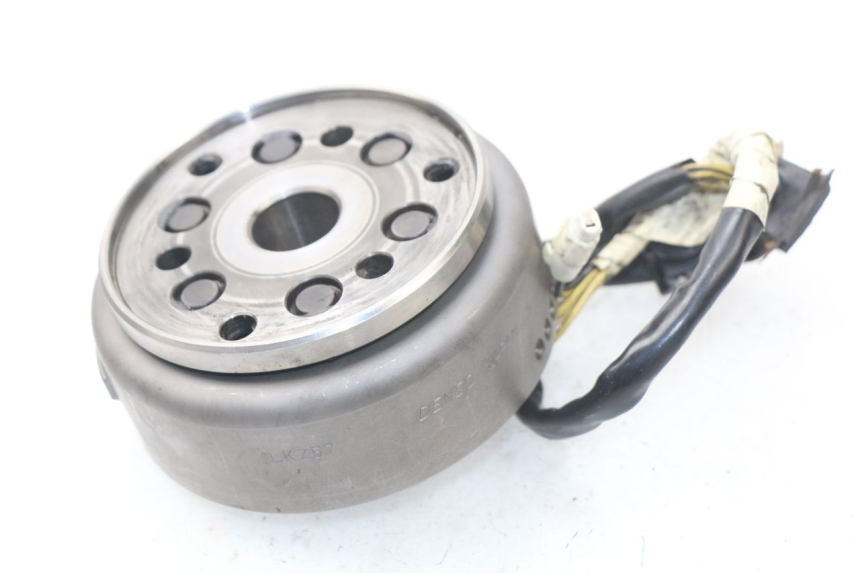 photo de ROTOR STATOR APRILIA SCARABEO GT 125 (1999 - 2007) - Component detail