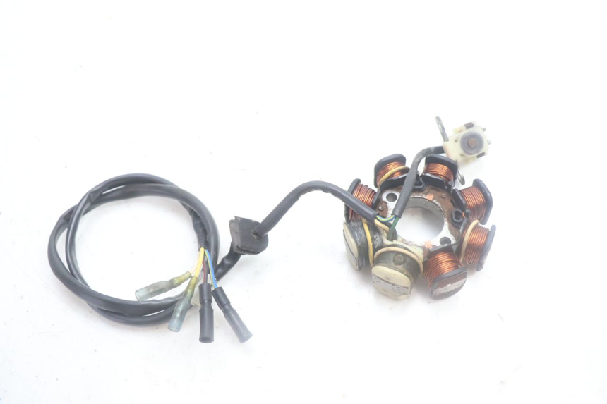 photo de ROTOR STATOR HONDA SCV LEAD 100 (2003 - 2007) - Technical close-up