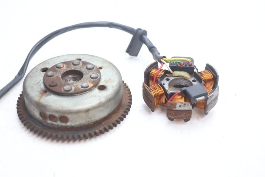photo de ROTOR STATOR DERBI SENDA 50 (2003 - 2005) - Component detail