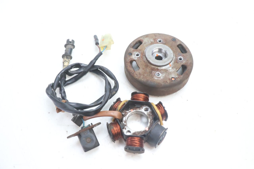 photo de ROTOR STATOR PEUGEOT SPEEDFIGHT 2 AC 50 (2000 - 2009) - Main view
