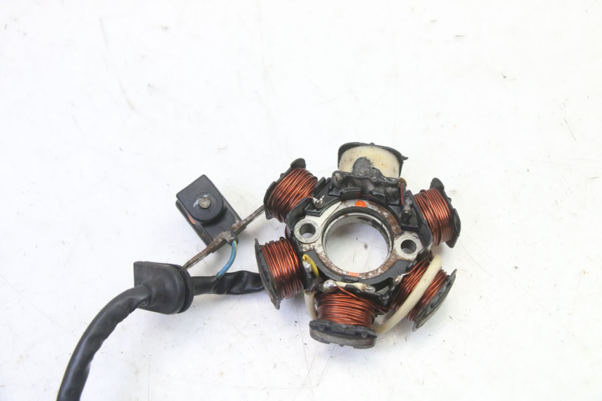 photo de ROTOR STATOR PEUGEOT SPEEDFIGHT 3 AIR 50 (2009 - 2015) - Surface and material condition