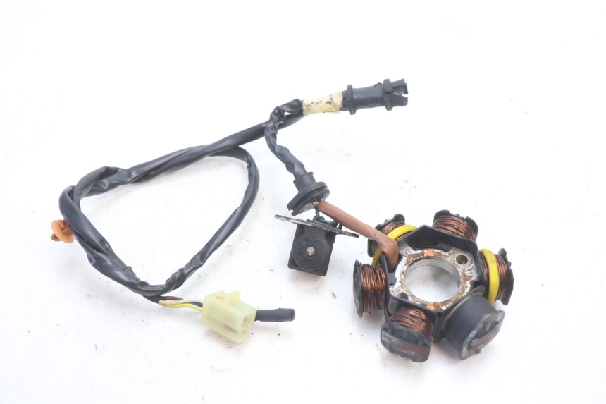 photo de ROTOR STATOR PEUGEOT SPEEDFIGHT LC 50 (1996 - 2002) - Technical close-up