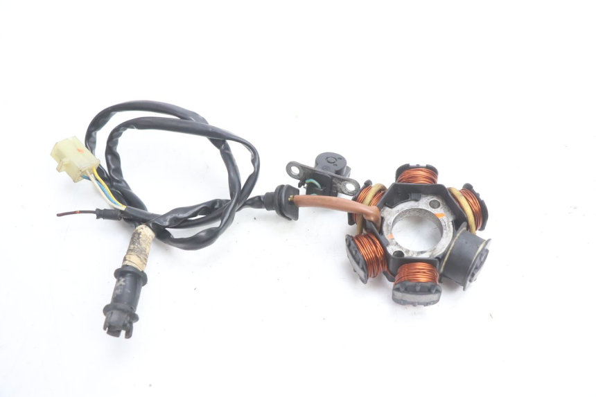 photo de ROTOR STATOR PEUGEOT SPEEDFIGHT LC 50 (1996 - 2002) - Technical close-up