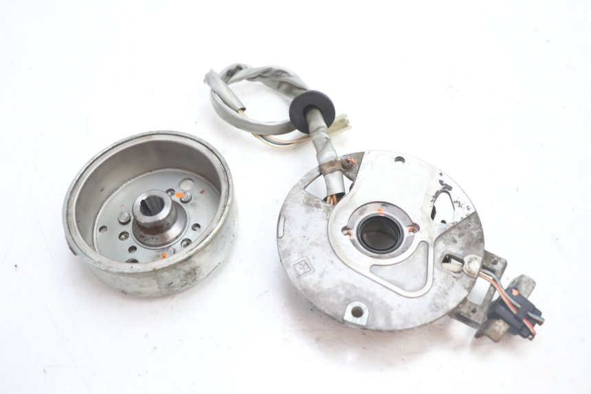 photo de ROTOR STATOR MBK STUNT NAKED 50 (2004 - 2018) - Component detail