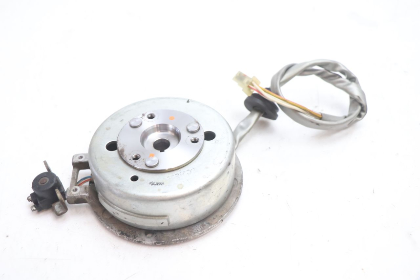 photo de ROTOR STATOR MBK STUNT NAKED 50 (2004 - 2018) - Zoom on usage condition