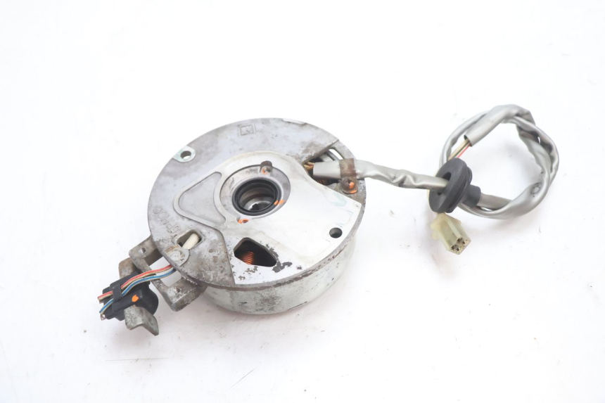 photo de ROTOR STATOR MBK STUNT NAKED 50 (2004 - 2018) - Alternative perspective
