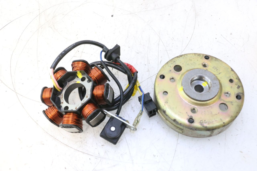 photo de ROTOR STATOR KYMCO SUPER 8 2T 50 (2007 - 2013) - Main view