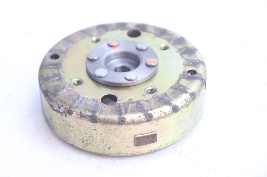 photo de ROTOR STATOR BAOTIAN TRAVEL SPIRIT 50 (2010 - 2012) - Technical close-up