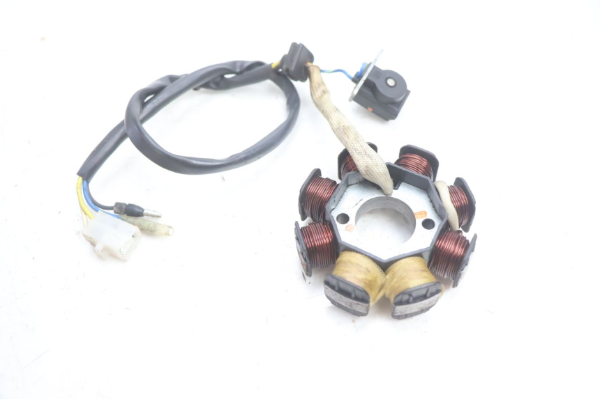 photo de ROTOR STATOR BAOTIAN TRAVEL SPIRIT 50 (2010 - 2012) - Fixing points details