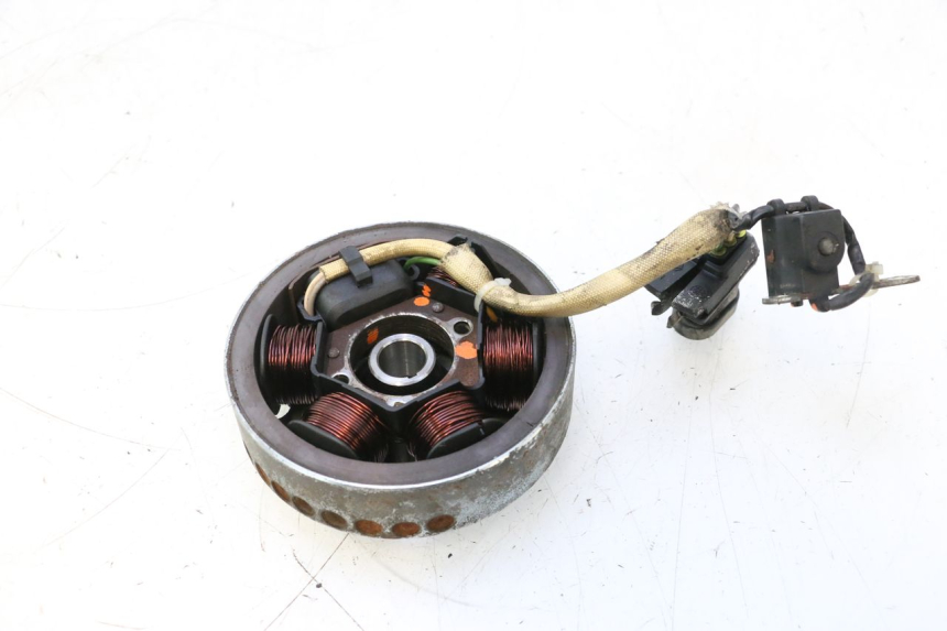 photo de ROTOR STATOR PIAGGIO TYPHOON 50 (2000 - 2009) - Zoom on usage condition