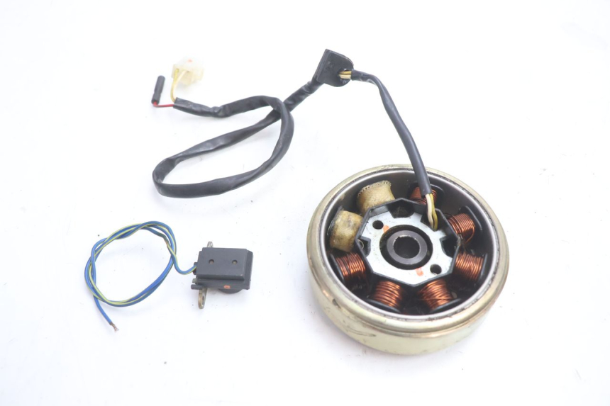 photo de ROTOR STATOR PEUGEOT V-CLIC VCLIC 50 (2007 - 2013) - Technical close-up