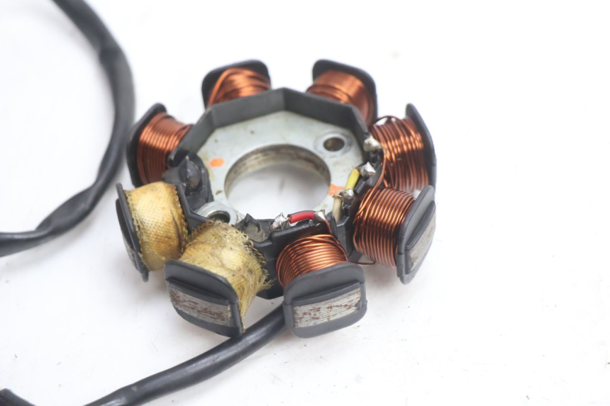 photo de ROTOR STATOR PEUGEOT V-CLIC VCLIC 50 (2007 - 2013) - Fixing points details