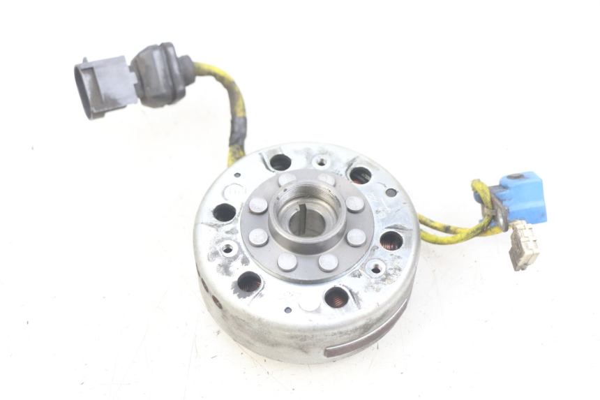 photo de ROTOR STATOR PIAGGIO VESPA LXV 125 (2006 - 2009) - Component detail
