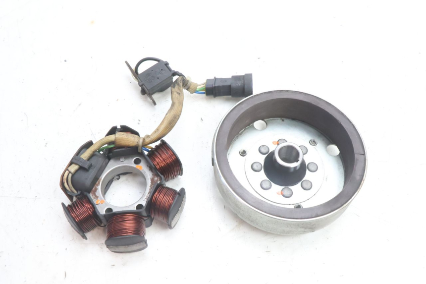 photo de ROTOR STATOR PIAGGIO VESPA S 2T 50 (2007 - 2014) - Component detail