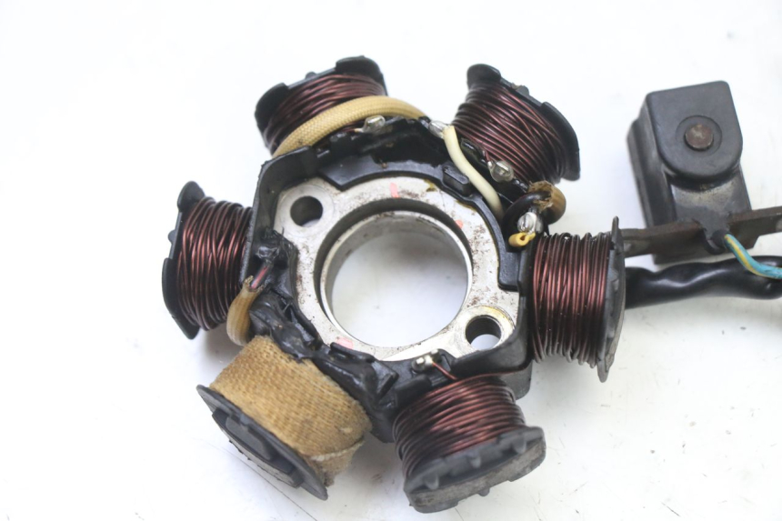 photo de ROTOR STATOR PEUGEOT VIVACITY NEW 2T 50 (2008 - 2017) - Surface and material condition