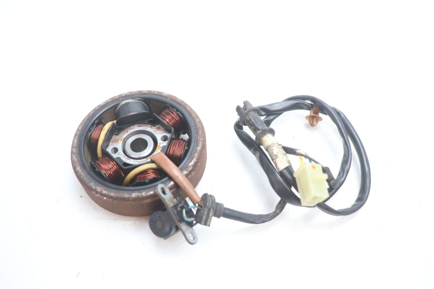 photo de ROTOR STATOR PEUGEOT VIVACITY 50 (1998 - 2003) - Alternative perspective