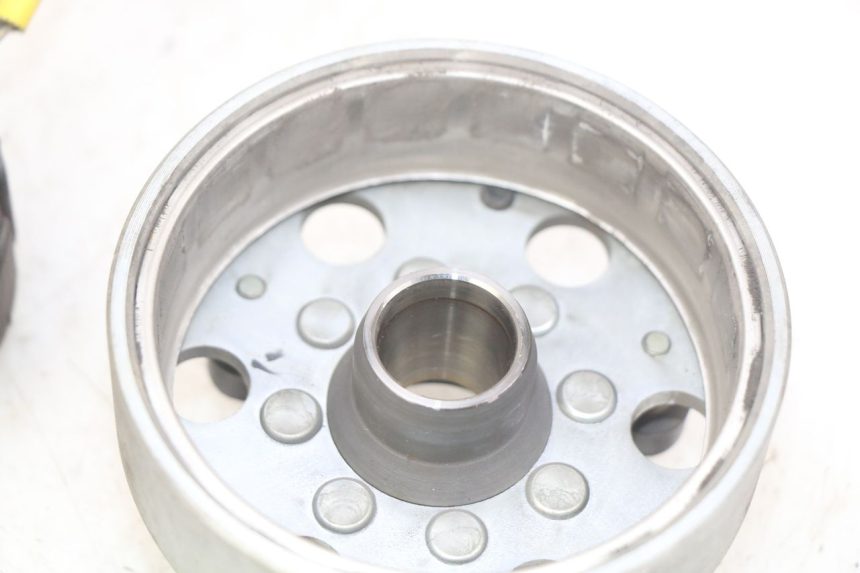 photo de ROTOR STATOR PIAGGIO X8 125 (2004 - 2007) - Zoom on usage condition