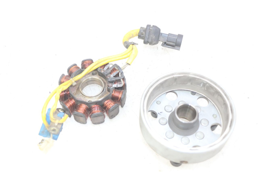 photo de ROTOR STATOR PIAGGIO X8 125 (2004 - 2007) - Alternative perspective