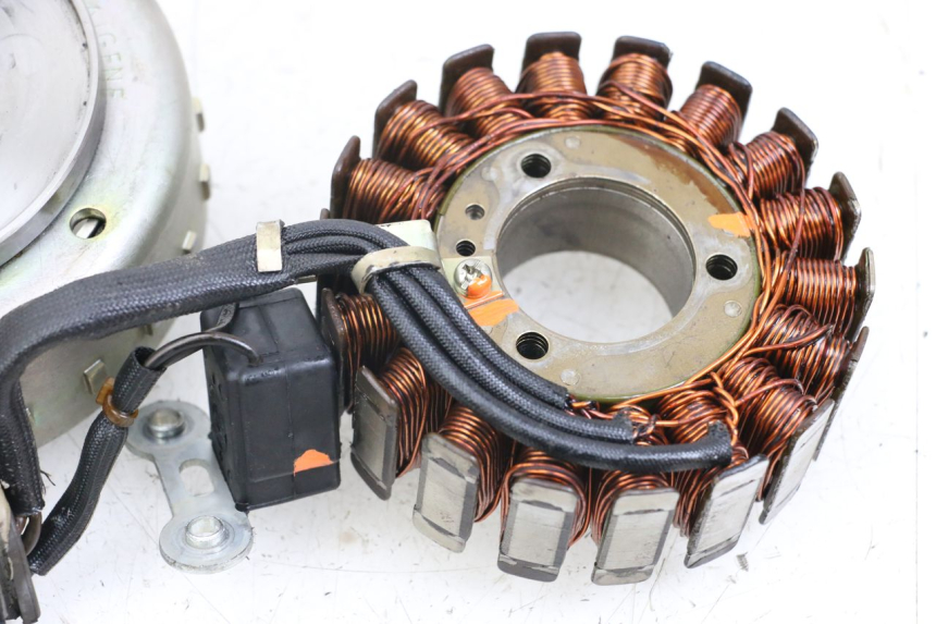 photo de ROTOR STATOR KYMCO XCITING 250 (2006 - 2009) - Zoom on usage condition