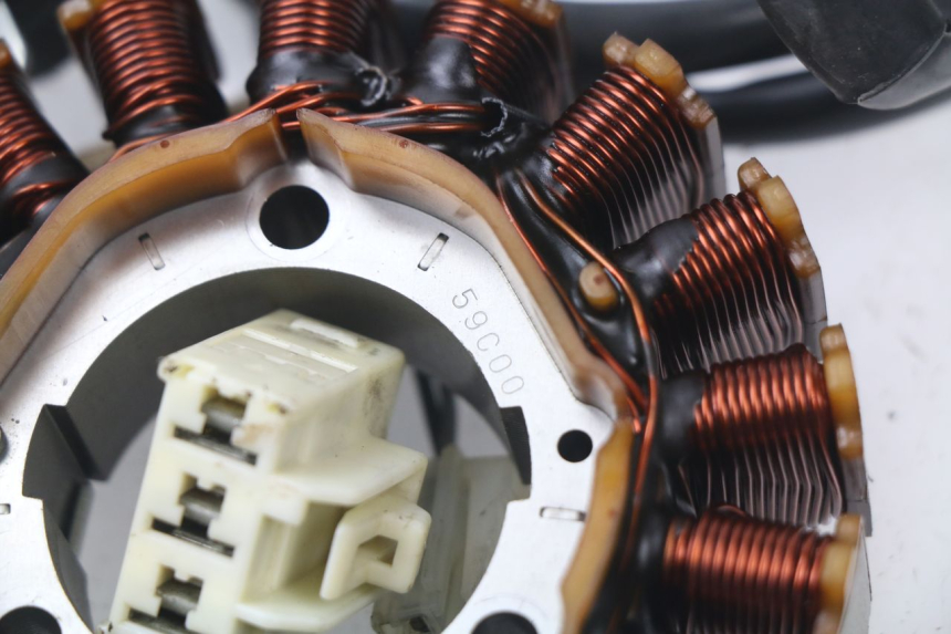 photo de ROTOR STATOR YAMAHA XP T-MAX TMAX ABS 530 (2012 - 2015) - Fixing points details