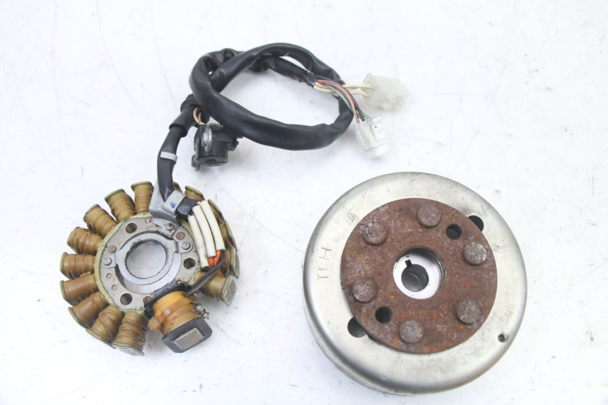 photo de ROTOR STATOR YAMAHA YP MAJESTY 125 (2007 - 2010) - Main view