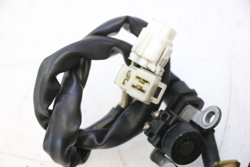 photo de ROTOR STATOR YAMAHA YP MAJESTY 125 (1998 - 2001) - High-resolution close-up