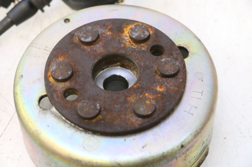 photo de ROTOR STATOR YAMAHA YP MAJESTY 125 (2002 - 2006) - Component zoom