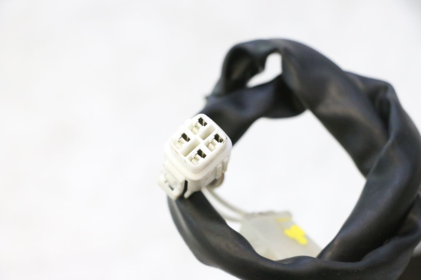 photo de ROTOR STATOR YAMAHA YP MAJESTY 125 (2002 - 2006) - Fixing points details