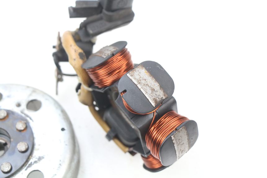 photo de ROTOR STATOR PIAGGIO ZIP 2T 50 (2009 - 2019) - Checked used part