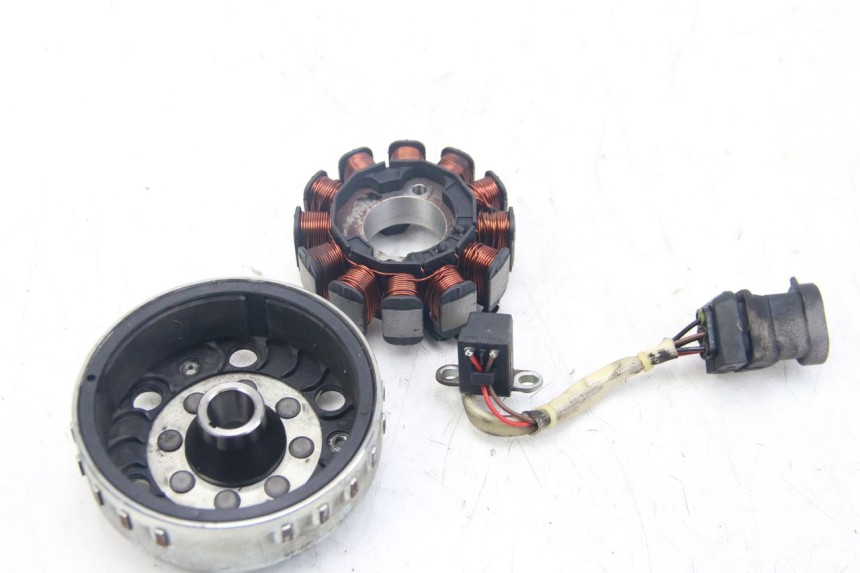 photo de ROTOR STATOR PIAGGIO ZIP 4T 50 (2018 - 2020) - Component detail