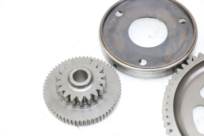 photo de STARTER CLUTCH SUZUKI BURGMAN 125 (2007 - 2014) - Surface and material condition