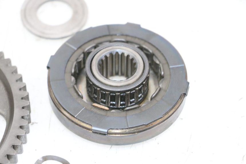 photo de STARTER FREEWHEEL SUZUKI BURGMAN 650 (2013 - 2020) - Markings and original references