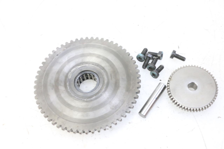 photo de STARTER CLUTCH HONDA CBF 125 (2009 - 2015) - Technical close-up