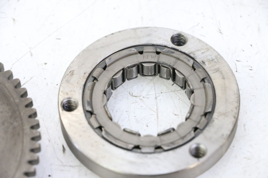 photo de STARTER CLUTCH HONDA FES S-WING SWING ABS 125 (2007 - 2015) - Technical close-up