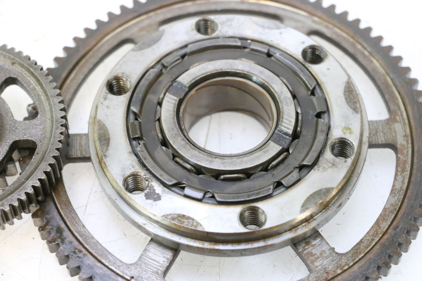 photo de STARTER CLUTCH YAMAHA FJR 1300 (2001 - 2005) - Surface and material condition