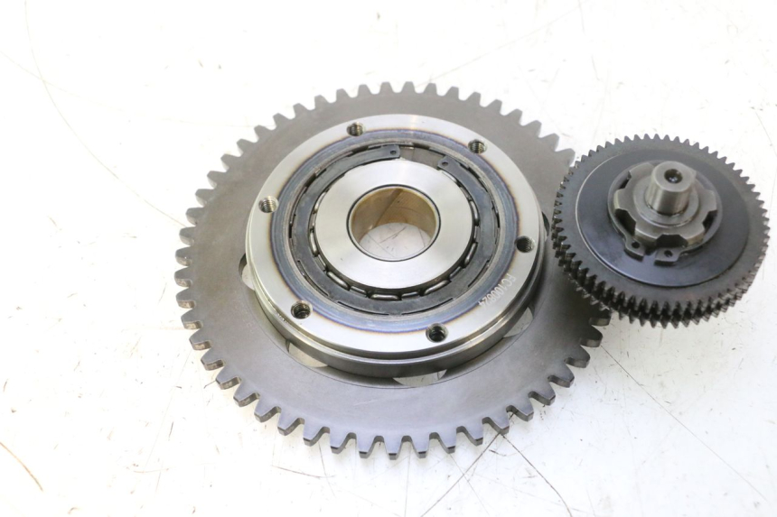 photo de STARTER CLUTCH GILERA GP 800 (2007 - 2013) - Fixing points details