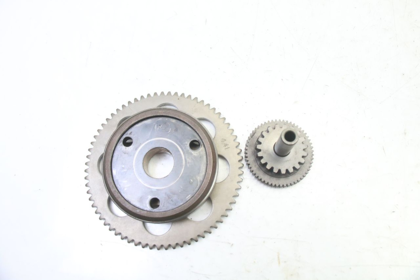 photo de STARTER FREEWHEEL SUZUKI GS GSE 500 (2001 - 2003) - Alternative perspective