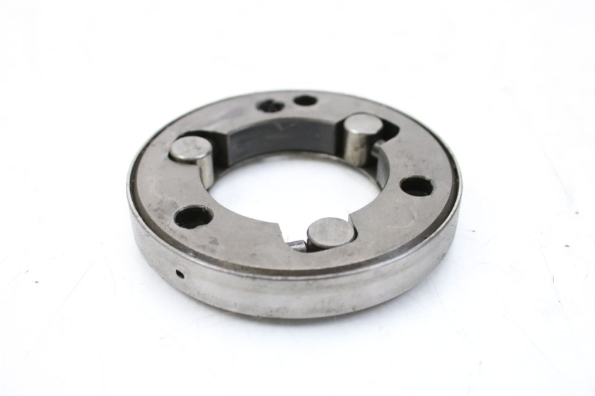 photo de STARTER CLUTCH SYM HUSKY 125 (1999 - 2005) - Technical close-up